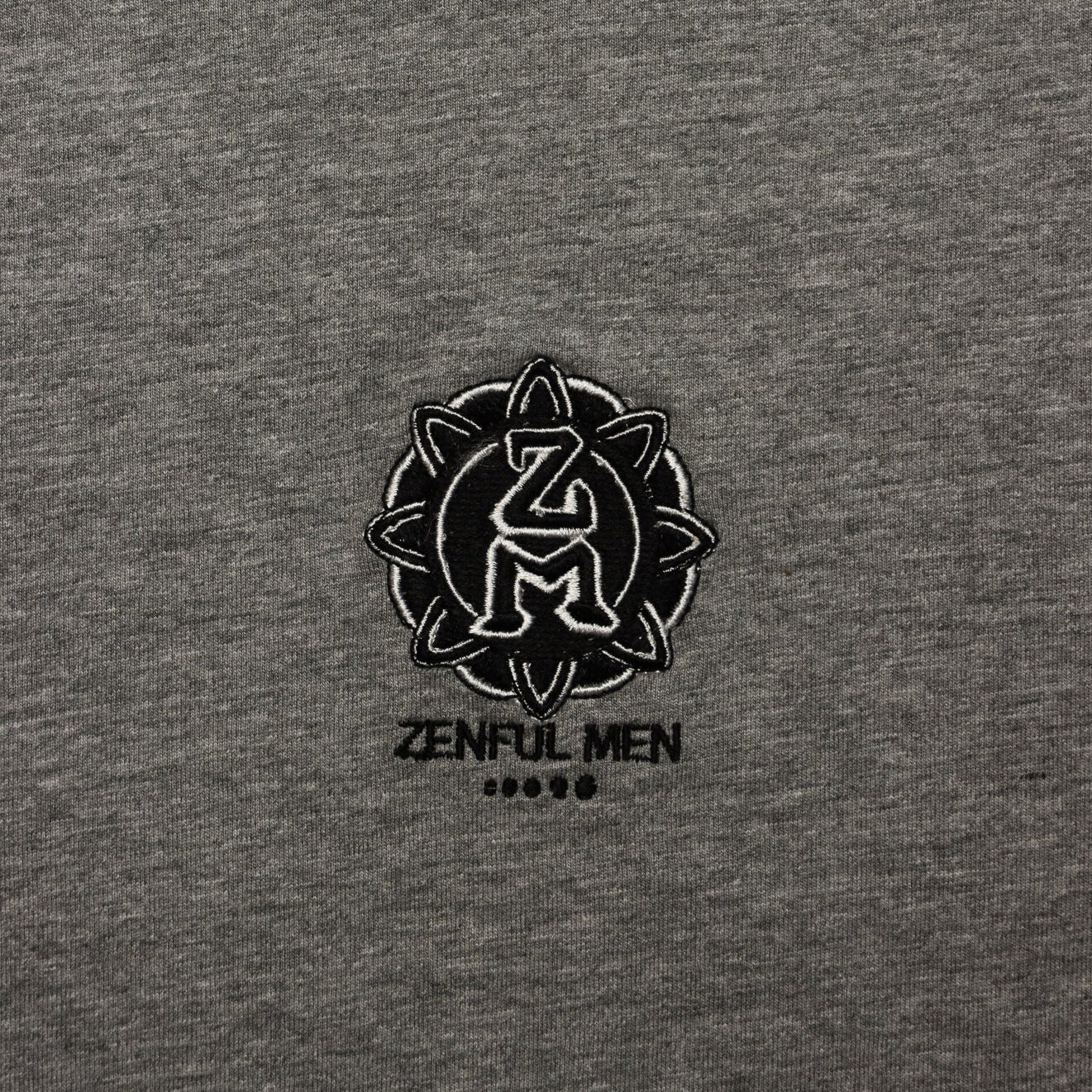 Premium Grey Embroidery T-Shirt Black/out Logo